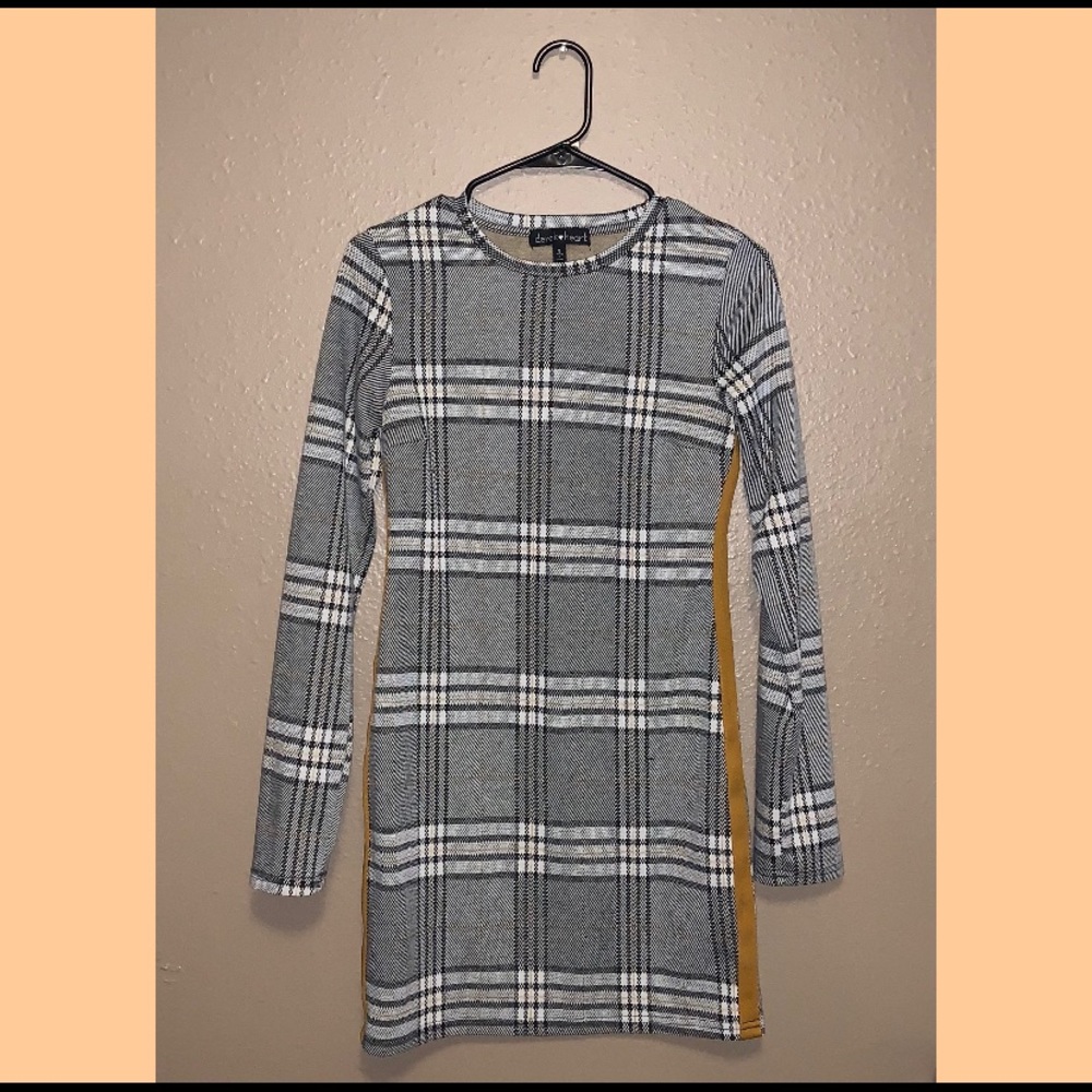 Long sleeve dress